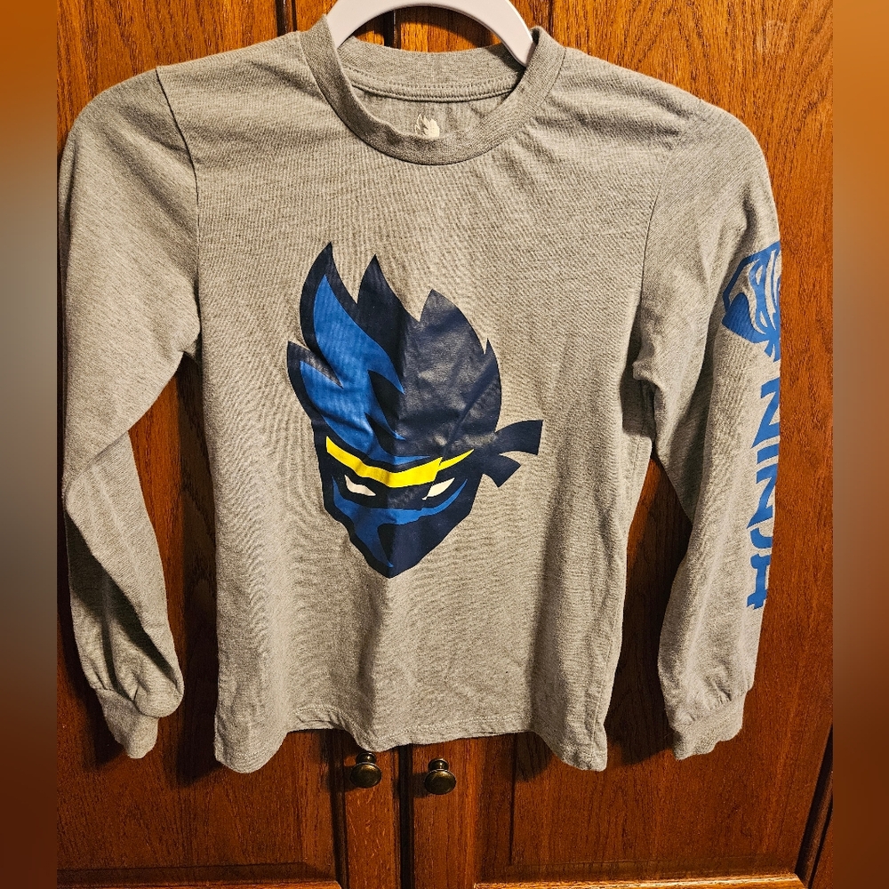 Ninja Kids Gray Shirt with Blue and Yellow Design
